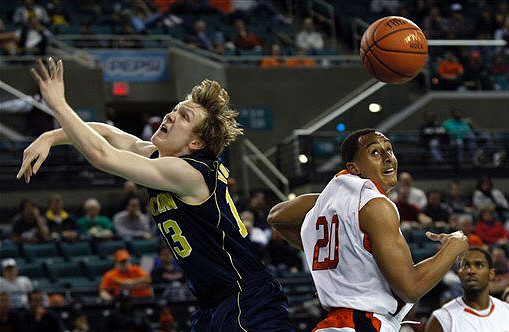 Matt Vogrich (13)