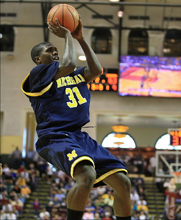 Laval Lucas-Perry (31)