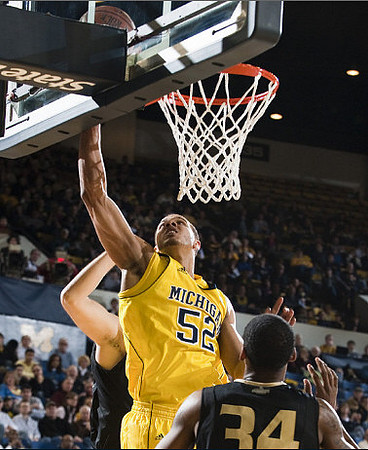 Jordan Morgan (52)