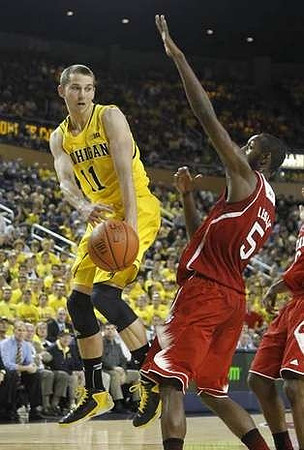 Nik Stauskas (11)