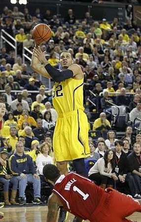 Jordan Morgan (52)