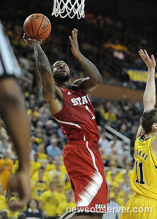 Nik Stauskas (11)