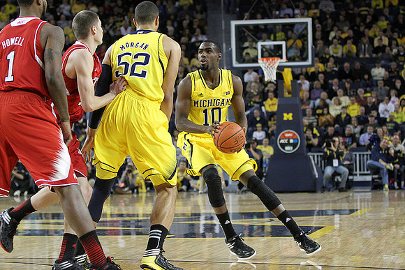 Jordan Morgan (52) and Tim Hardaway Jr. (10)