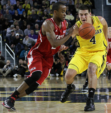 Mitch McGary (4)