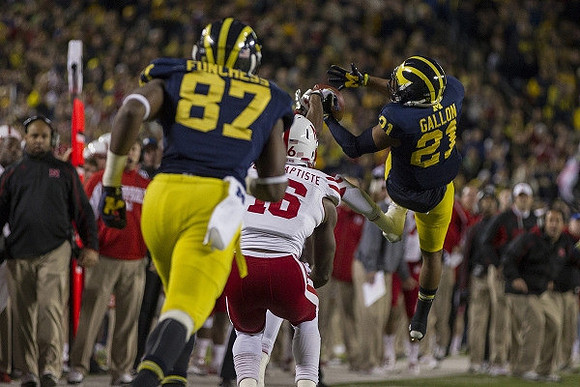 Devin Funchess (87) and Jeremy Gallon (21)
