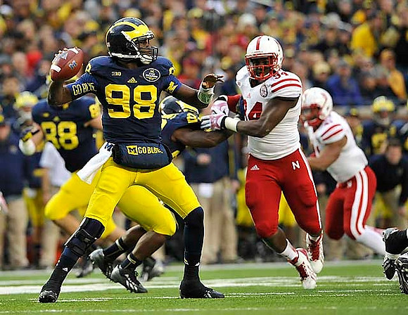 Jake Butt (88), A.J. Williams (84), and Devin Gardner (98)