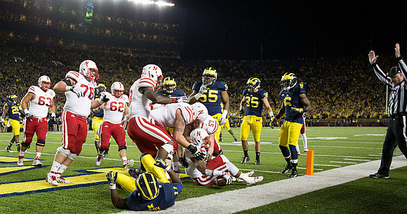 Dymonte Thomas (25), Courtney Avery (11), Jibreel Black (55), Joe Bolden (35), and Raymon Taylor (6)