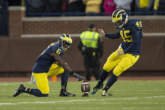 Raymon Taylor (6) and Matt Wile (45)