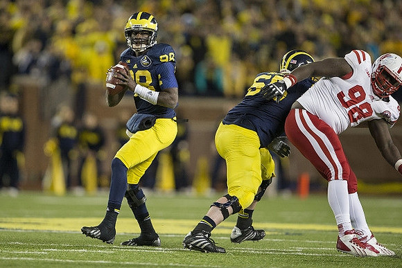 Devin Gardner (98) and Kyle Bosch (65)