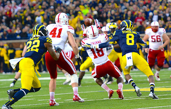 Jarrod Wilson (22) and Channing Stribling (8)