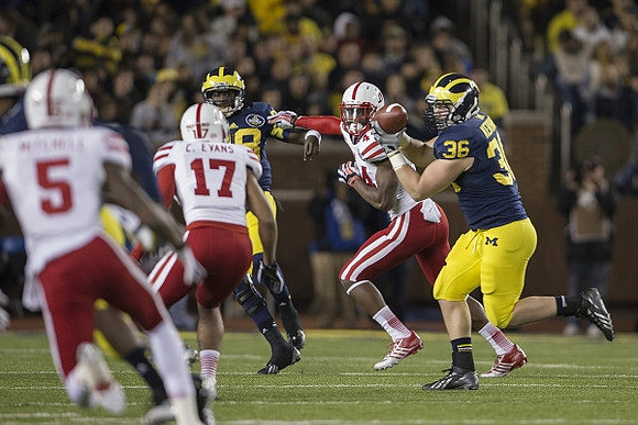 Devin Gardner (98) and Joe Kerridge (36)