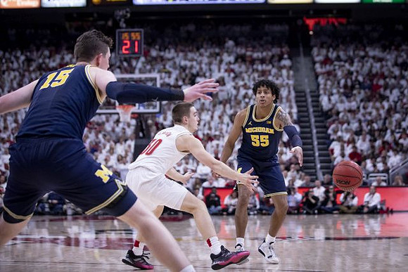 Jon Teske (15) and Eli Brooks (55)