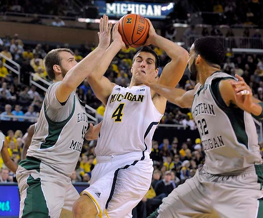 Mitch McGary (4)
