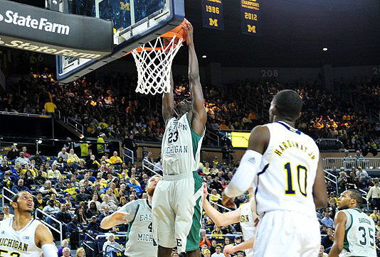 Jordan Morgan (52), Tim Hardaway Jr. (10), and Nik Stauskas (11)