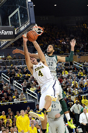Mitch McGary (4)