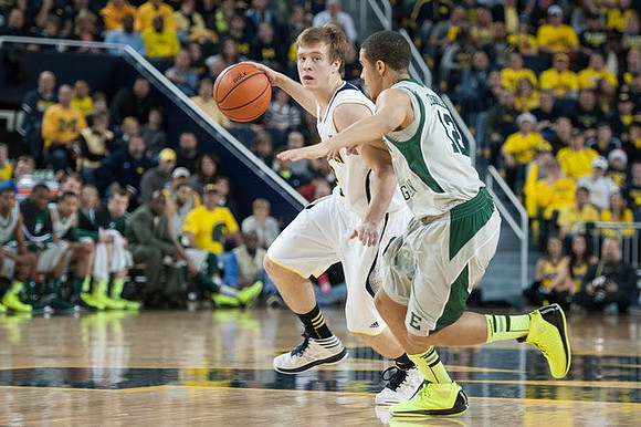 Spike Albrecht (2)