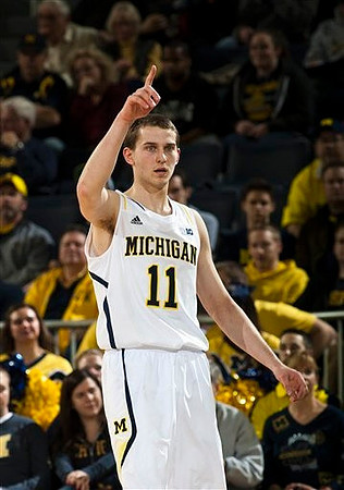 Nik Stauskas (11)