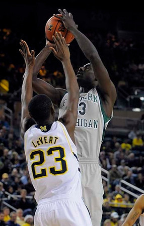 Caris LeVert (23)