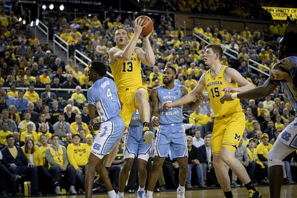 Ignas Brazdeikis (13) and Jon Teske (15)