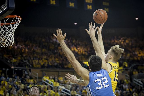 Ignas Brazdeikis (13) and Jon Teske (15)