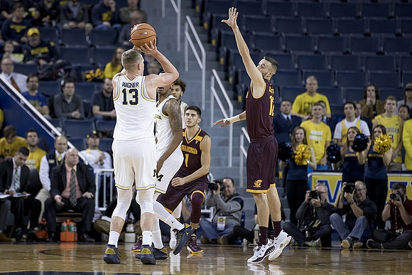 Moritz Wagner (13) and Charles Matthews (1)