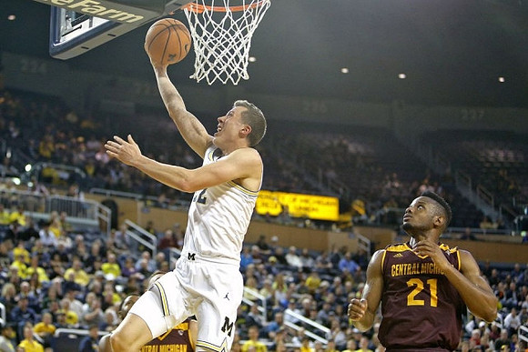Duncan Robinson (22)