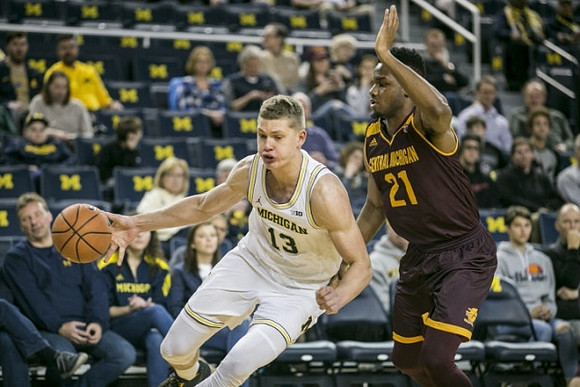 Moritz Wagner (13)