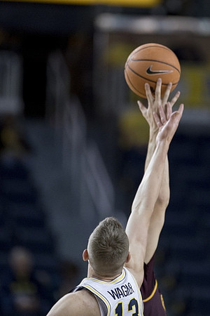 Moritz Wagner (13)