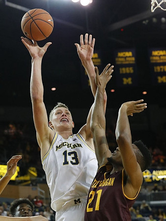 Moritz Wagner (13)