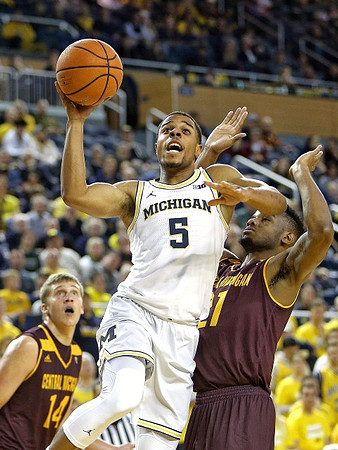 Jaaron Simmons (5)