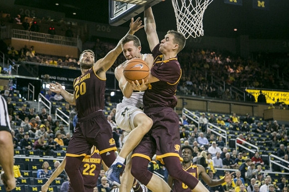 Duncan Robinson (22)
