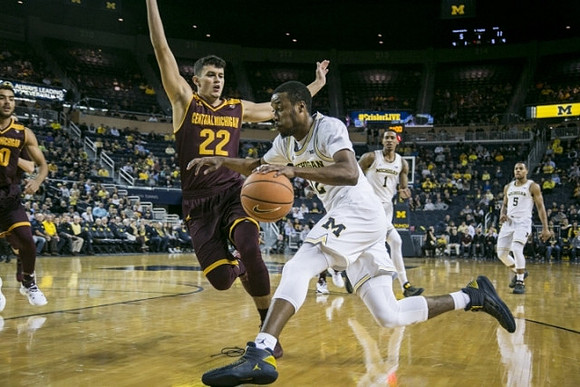 Muhammad-Ali Abdur-Rahkman (12), Charles Matthews (1), and Jaaron Simmons (5)