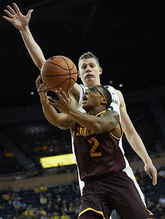 Moritz Wagner (13)