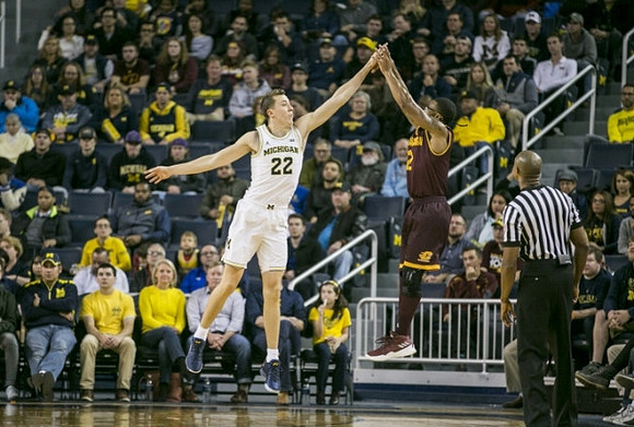 Duncan Robinson (22)