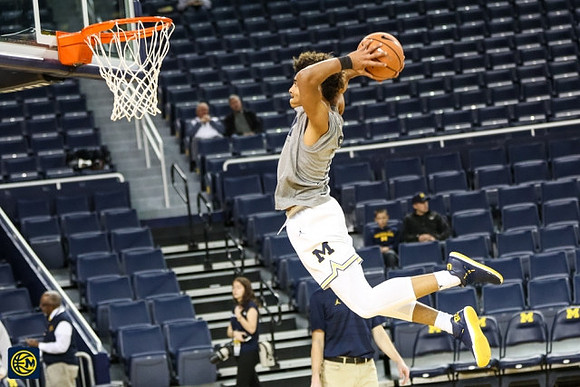 Isaiah Livers (4)