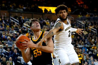 Isaiah Livers (2)