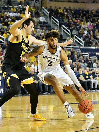 Isaiah Livers (2)