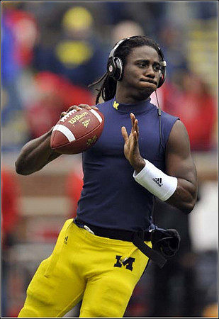 Denard Robinson (16)