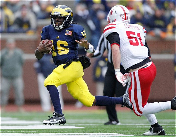 Denard Robinson (16)