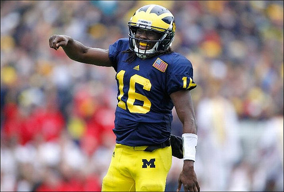 Denard Robinson (16)