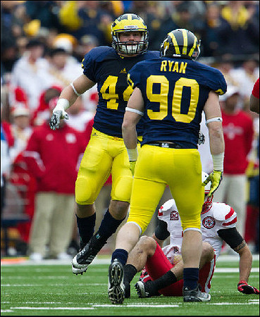 Desmond Morgan (44) and Jake Ryan (90)