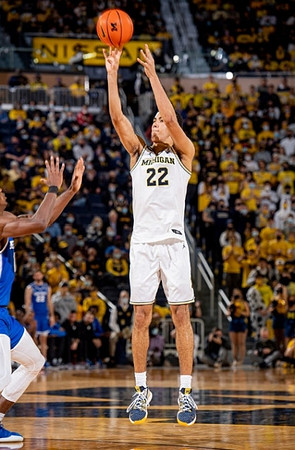 Caleb Houstan (22)