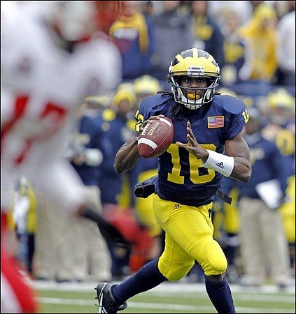 Denard Robinson (16)