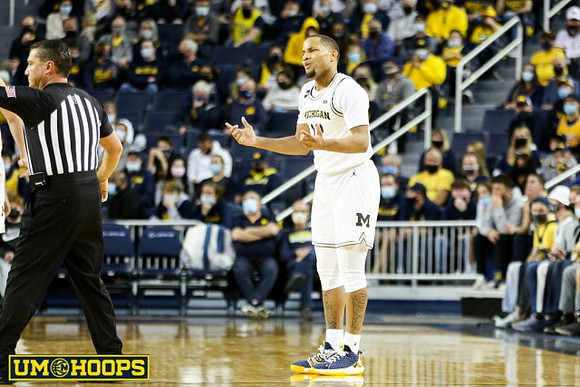 DeVante' Jones (12)