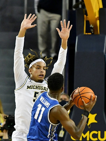 Terrance Williams II (5)