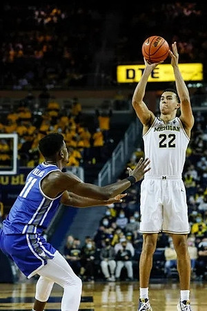 Caleb Houstan (22)