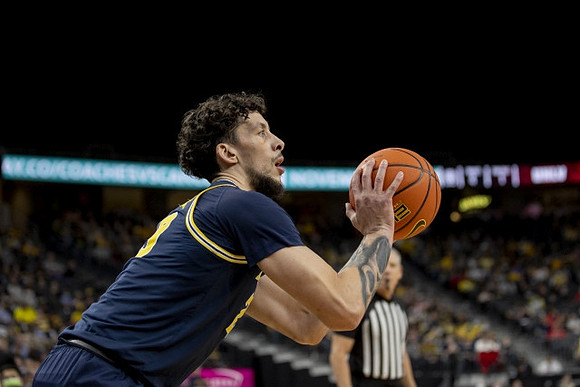Brandon Johns Jr. (23)