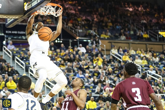 Charles Matthews (1) and Muhammad-Ali Abdur-Rahkman (12)