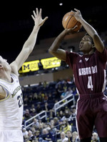 Duncan Robinson (22)