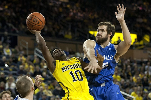 Derrick Walton Jr. (10)